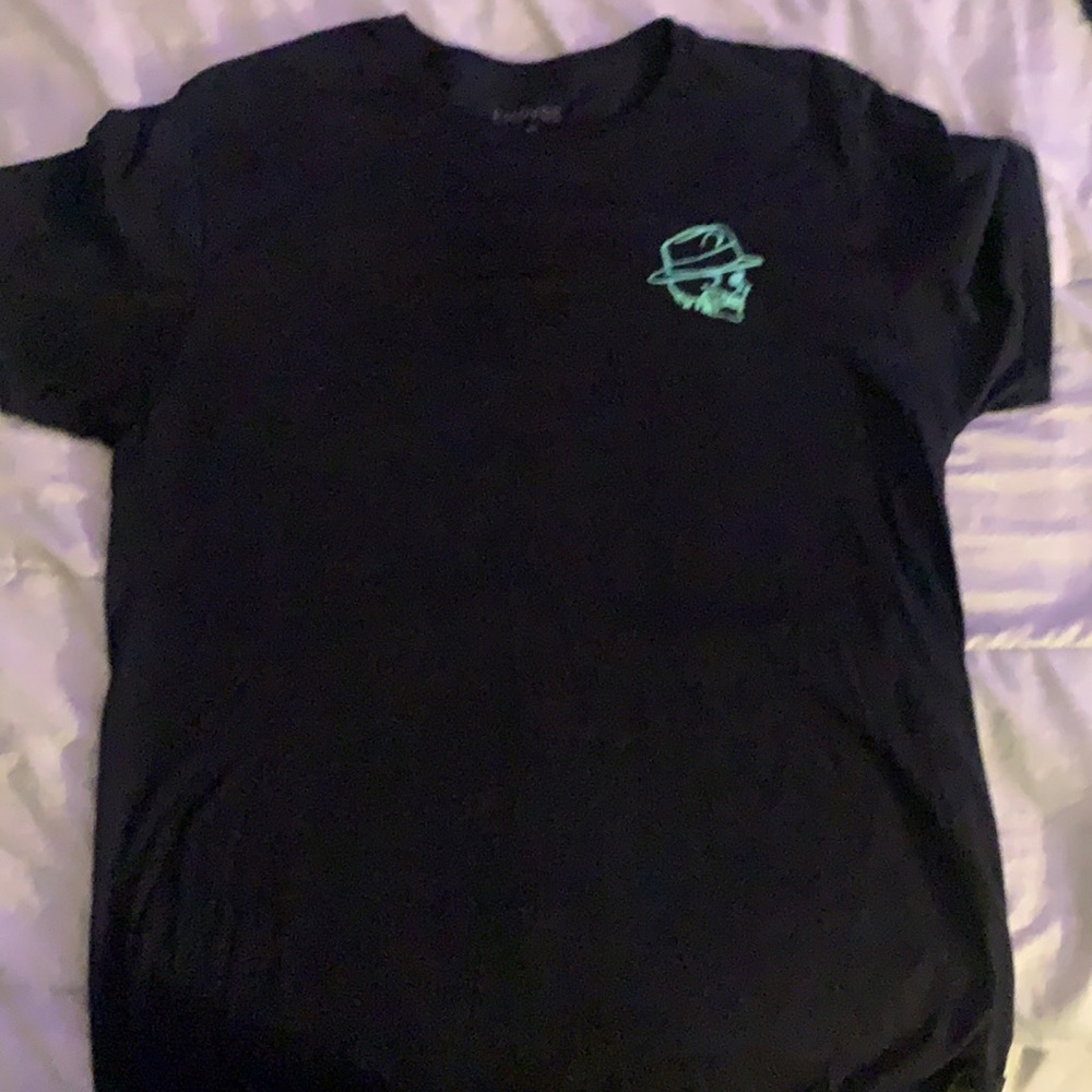 Empyre Tee